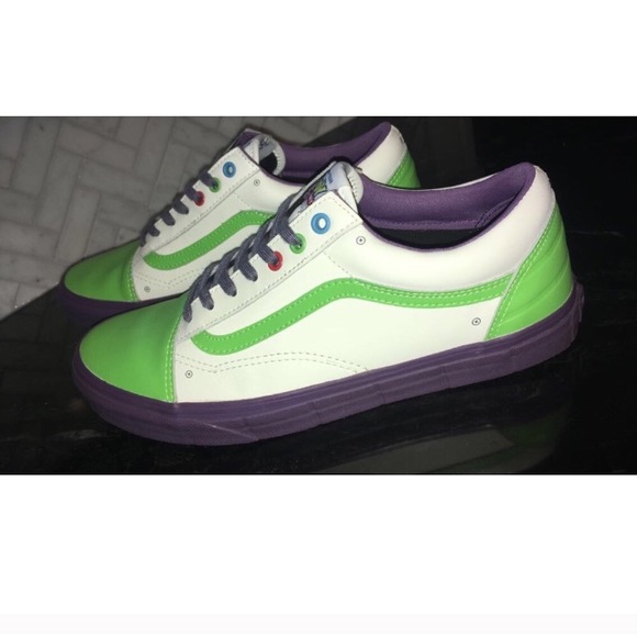 SOLD 300$/ Vans X Pixar, Old Skool Buzz Lightyear - Picture 2 of 8
